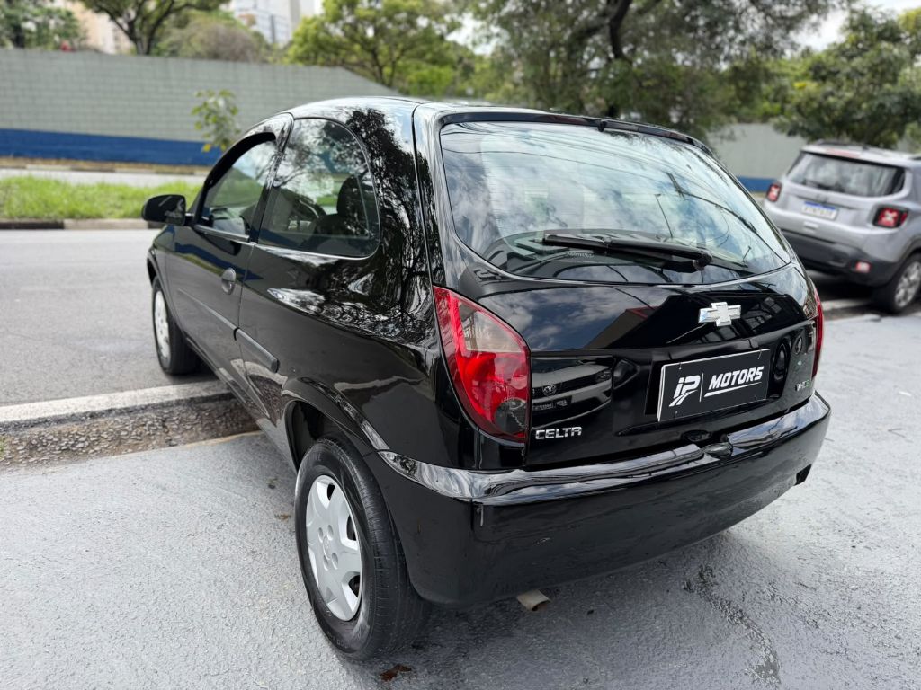 Celta Life/ LS 1.0 MPFI 8V FlexPower 3p — foto 4