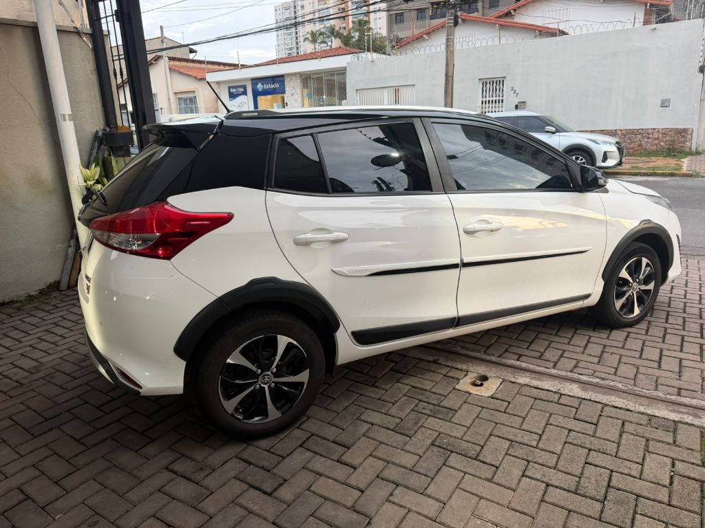 YARIS X-WAY 1.5 Flex 16V 5p Aut. — foto 3