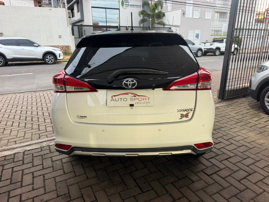 YARIS X-WAY 1.5 Flex 16V 5p Aut. — foto 6