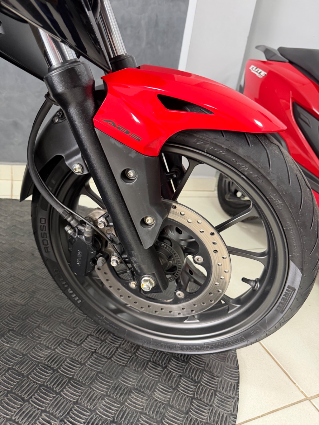 CB 300F Twister Flex — foto 5