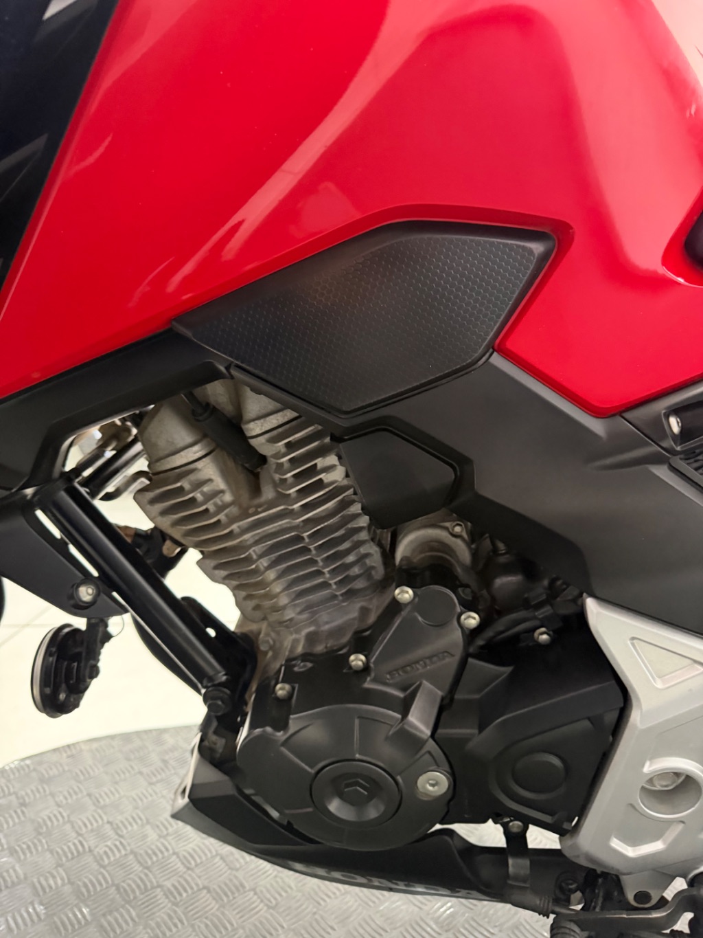 CB 300F Twister Flex — foto 4