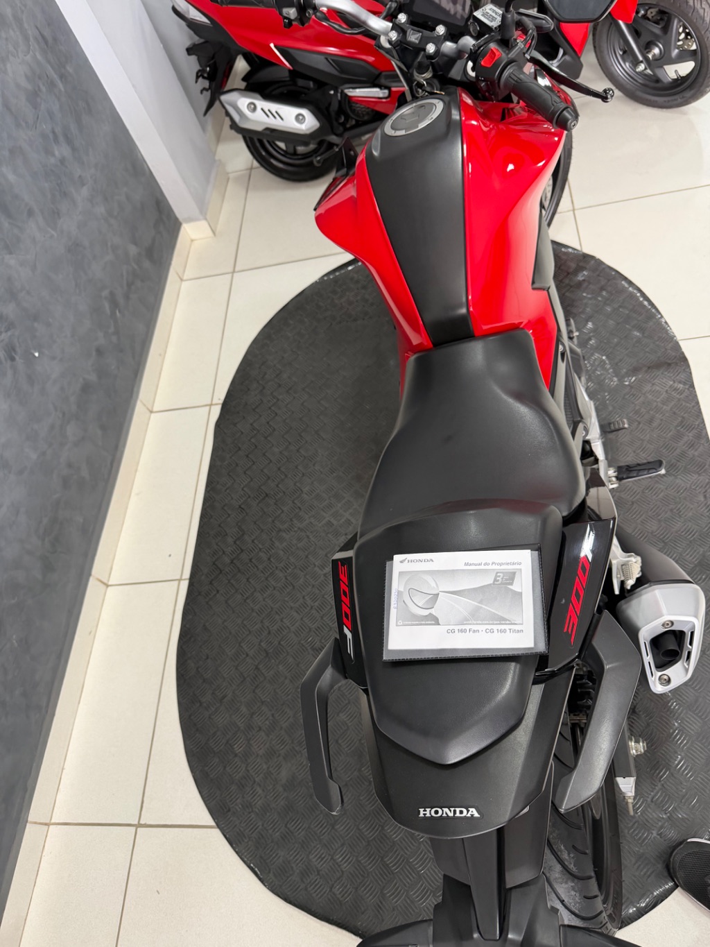 CB 300F Twister Flex — foto 3