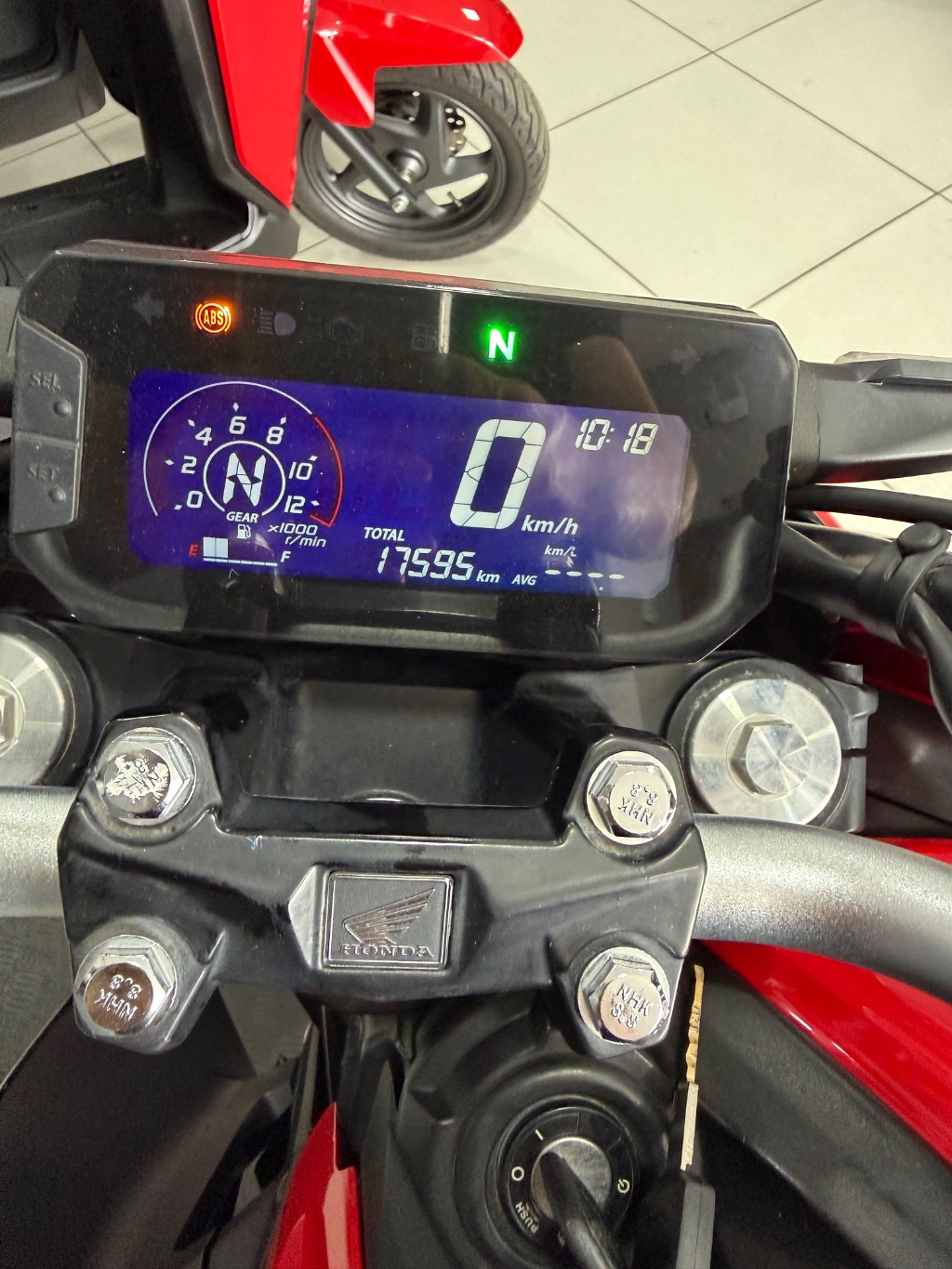 CB 300F Twister Flex — foto 2