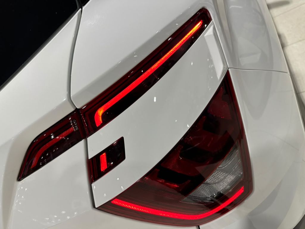 Creta Comfort 1.0 TB 12V Flex Aut. — foto 23