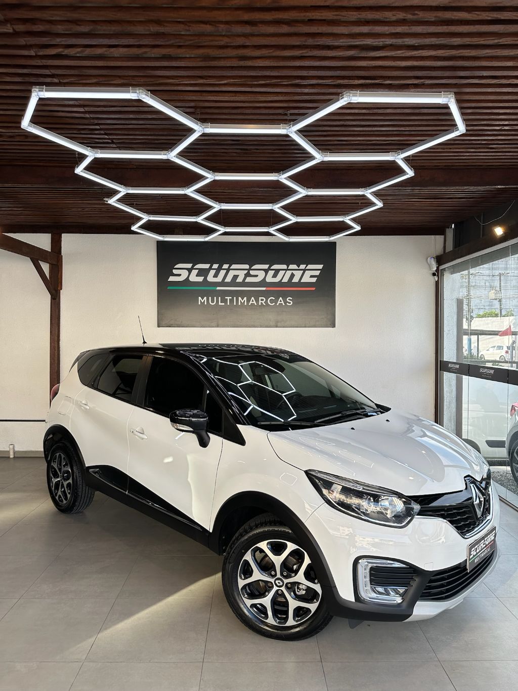 CAPTUR Intense 1.6 16V Flex 5p Aut. — foto 13