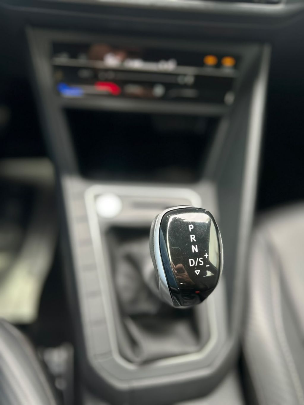 Nivus Highline 1.0 200 TSI Flex Aut. — foto 21
