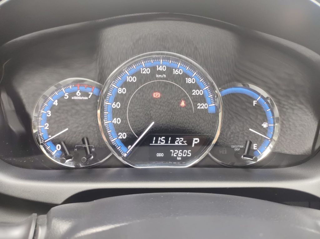 YARIS XL Sedan 1.5 Flex 16V 4p Aut. — foto 5