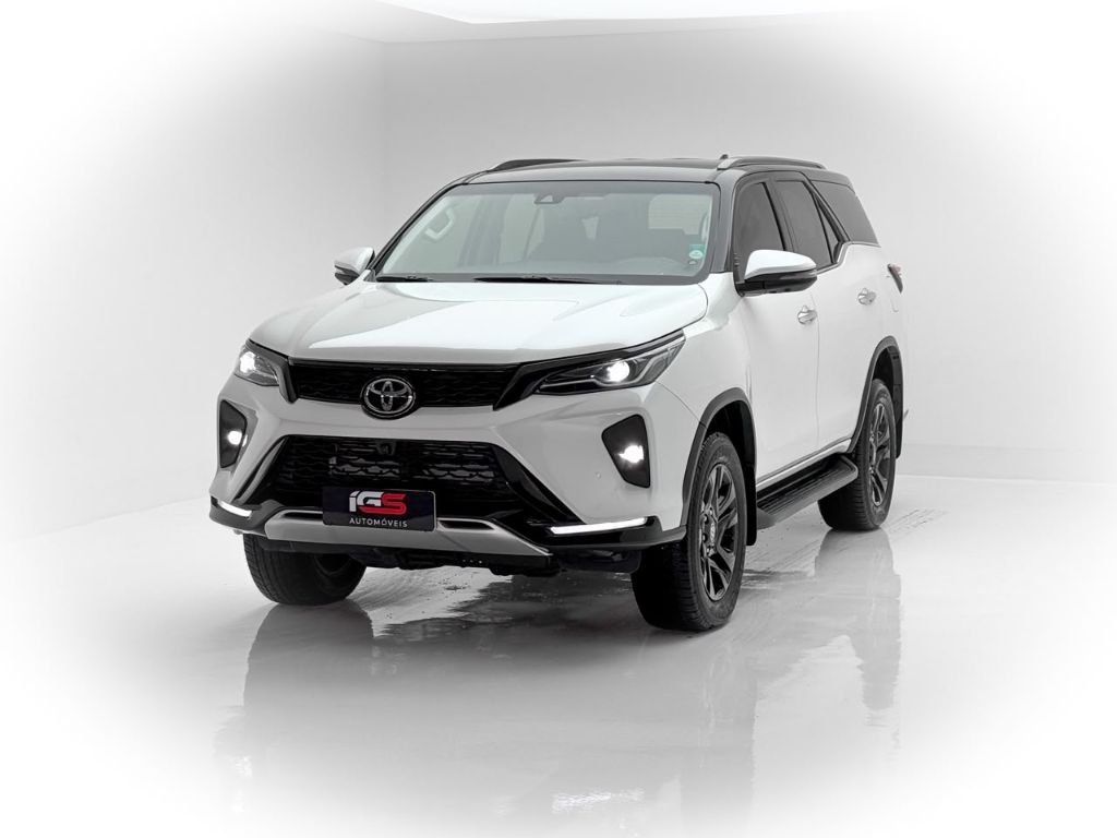 Hilux SW4 SRX Plat. 4x4 2.8 TB Die. Aut. — foto 2
