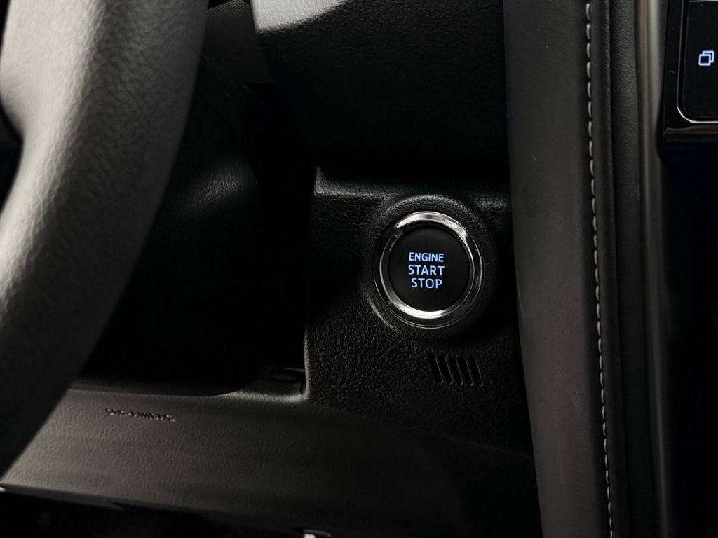 Hilux SW4 SRX Plat. 4x4 2.8 TB Die. Aut. — foto 10