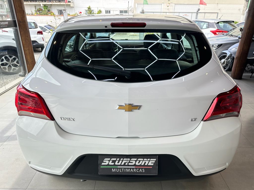 ONIX HATCH LT 1.0 8V FlexPower 5p Mec. — foto 6