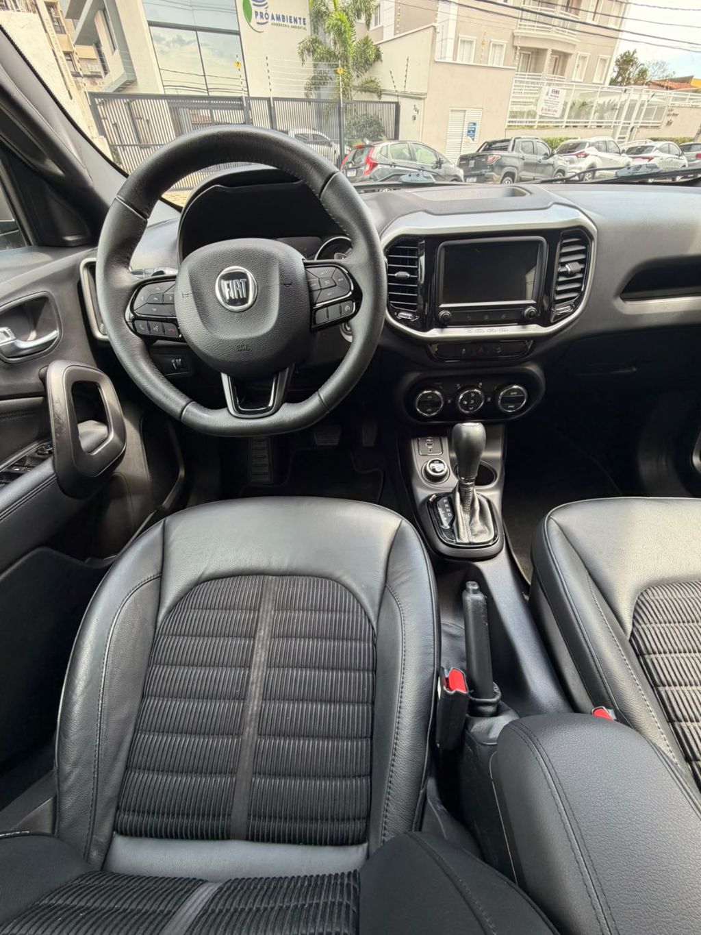 Toro Freedom 2.0 16V 4x4 TB Diesel Aut. — foto 7