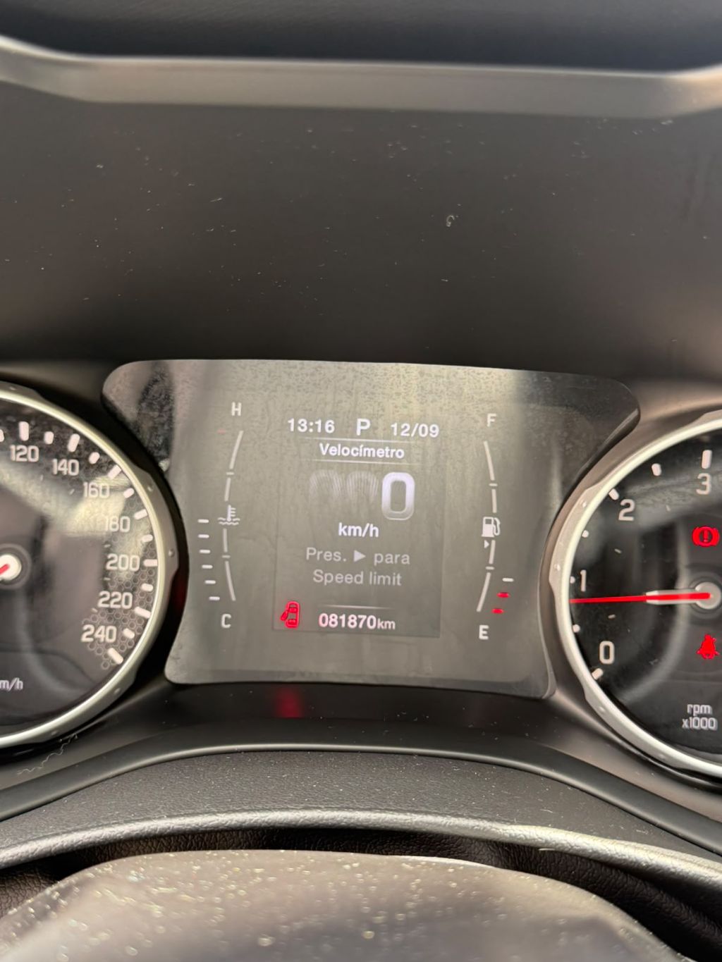 Toro Freedom 2.0 16V 4x4 TB Diesel Aut. — foto 15