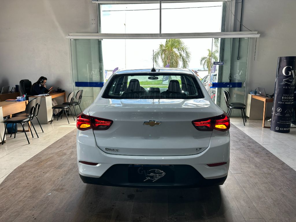 ONIX SEDAN Plus LT 1.0 12V Flex 4p Mec. — foto 6