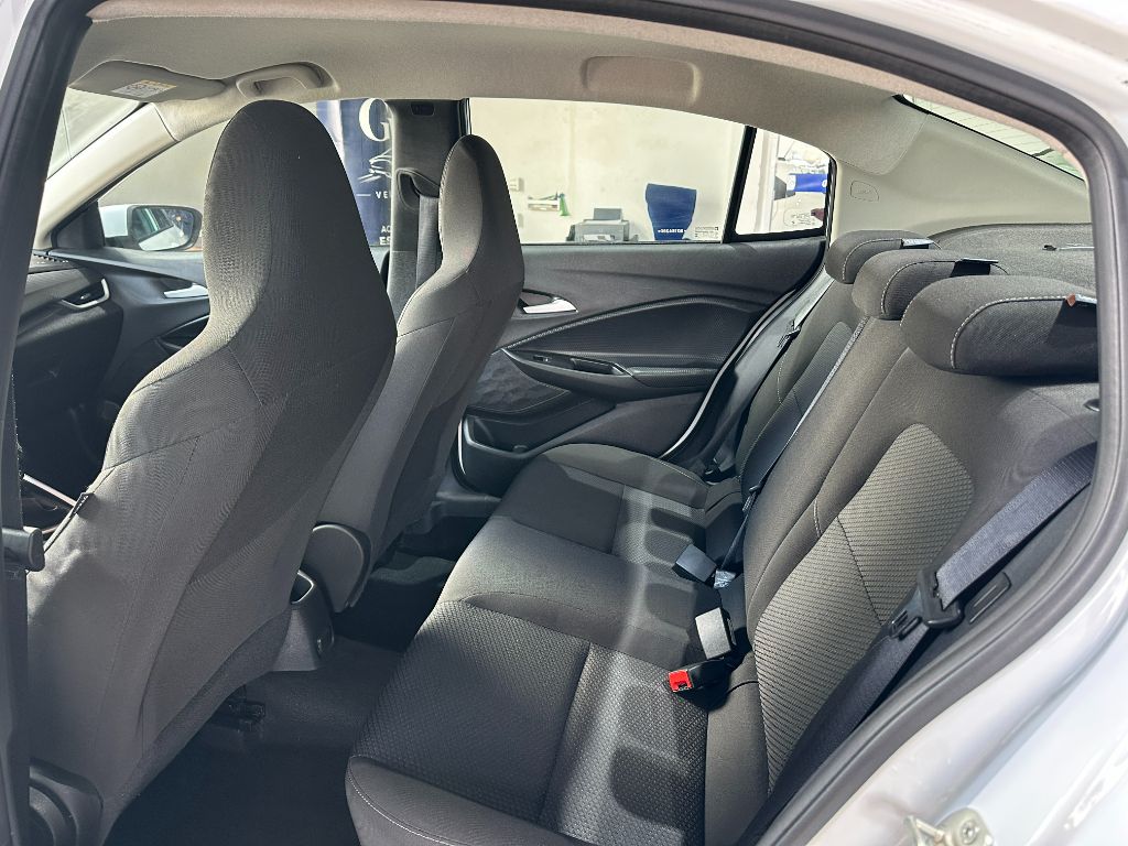 ONIX SEDAN Plus LT 1.0 12V Flex 4p Mec. — foto 9