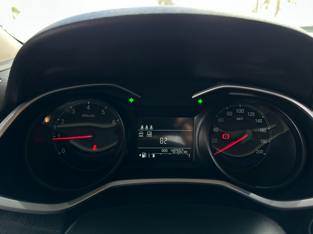 ONIX SEDAN Plus LT 1.0 12V Flex 4p Mec. — foto 10