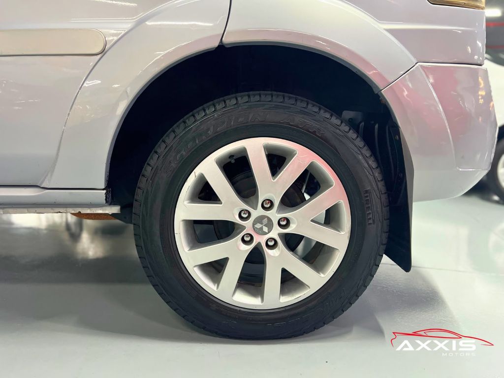 Pajero TR4 2.0 Flex 16V 4X2 Aut. — foto 9