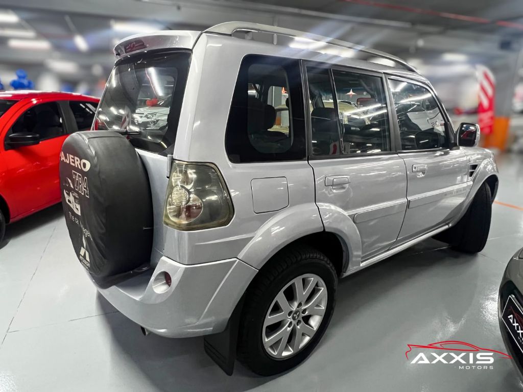 Pajero TR4 2.0 Flex 16V 4X2 Aut. — foto 6