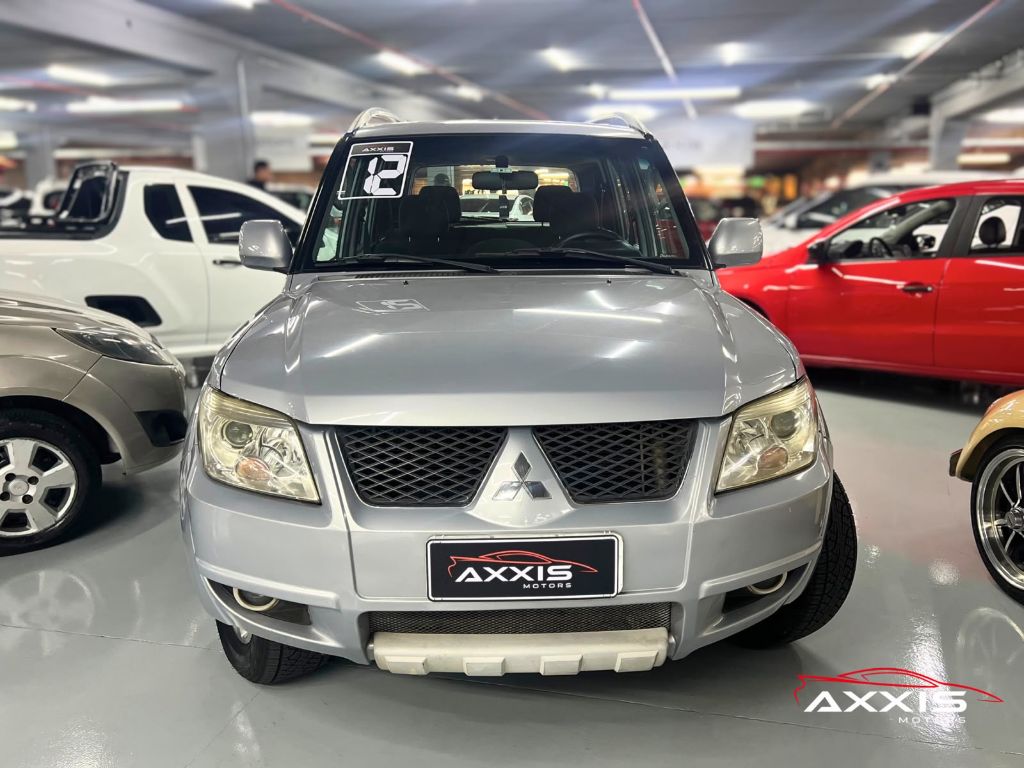 Pajero TR4 2.0 Flex 16V 4X2 Aut. — foto 2