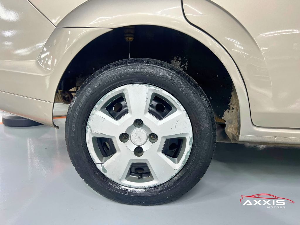 Fiesta Sedan SE 1.6 8V Flex 4p — foto 9
