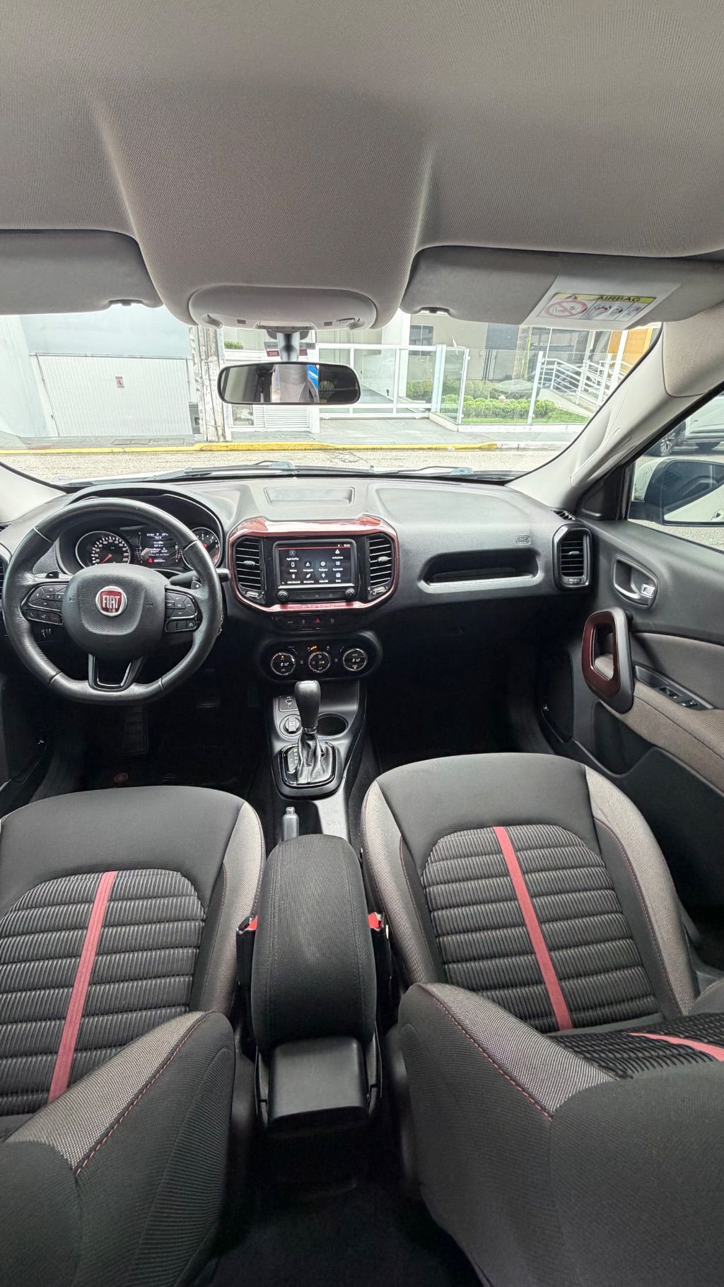 Toro Freedom 1.8 16V Flex Aut. — foto 8