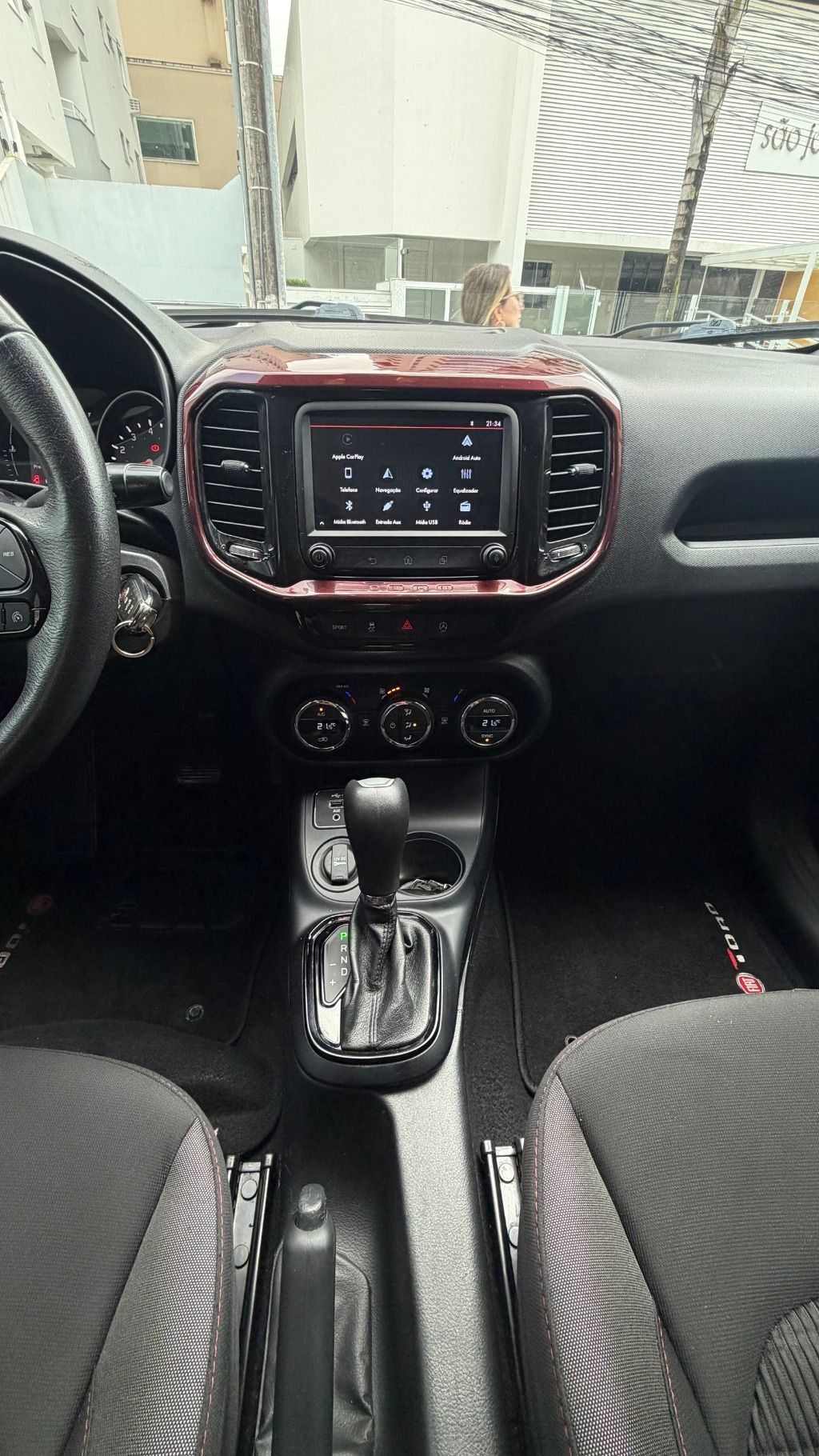 Toro Freedom 1.8 16V Flex Aut. — foto 10
