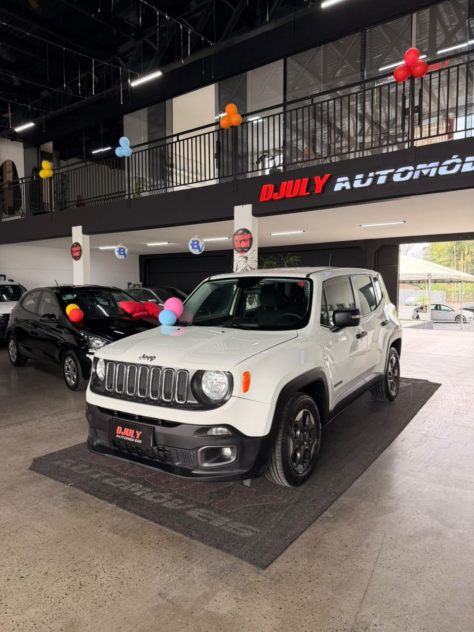 Renegade Sport 1.8 4x2 Flex 16V Mec. — foto 1