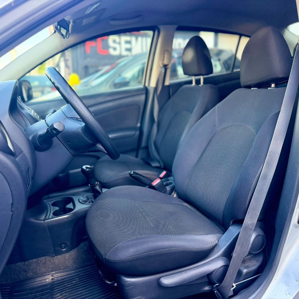 VERSA SL 1.6 16V Flex Fuel 4p Mec. — foto 12