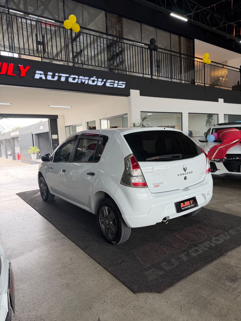 SANDERO Expression Hi-Flex 1.0 16V 5p — foto 9
