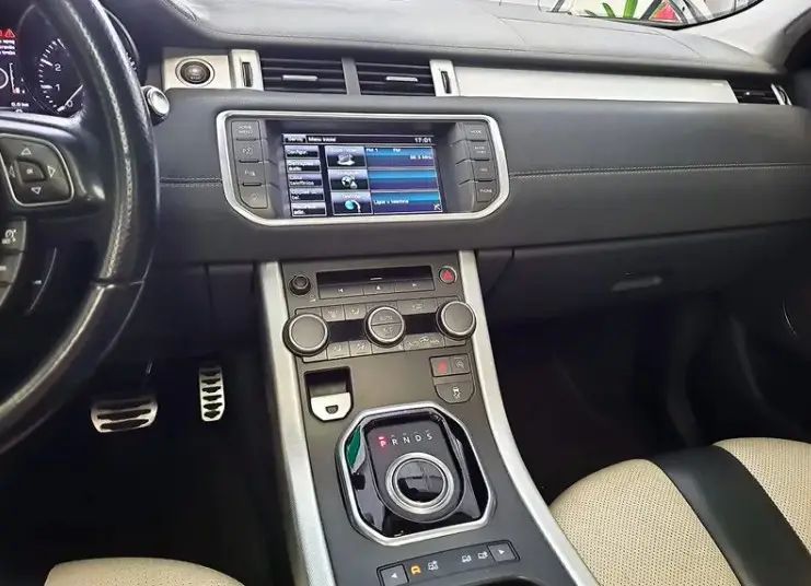 Range R.EVOQUE Dynamic 2.0 Aut 5p — foto 11