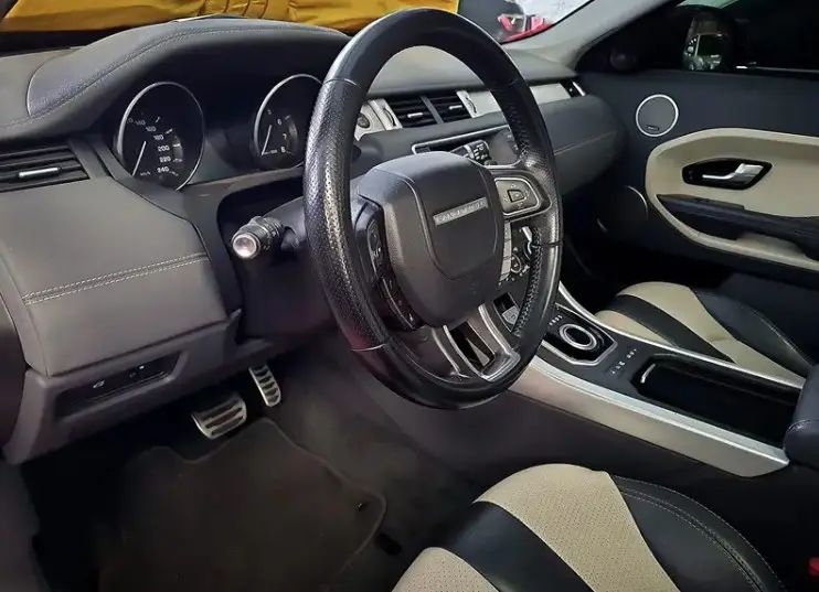 Range R.EVOQUE Dynamic 2.0 Aut 5p — foto 9