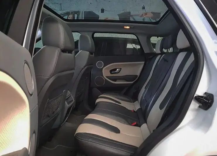 Range R.EVOQUE Dynamic 2.0 Aut 5p — foto 10