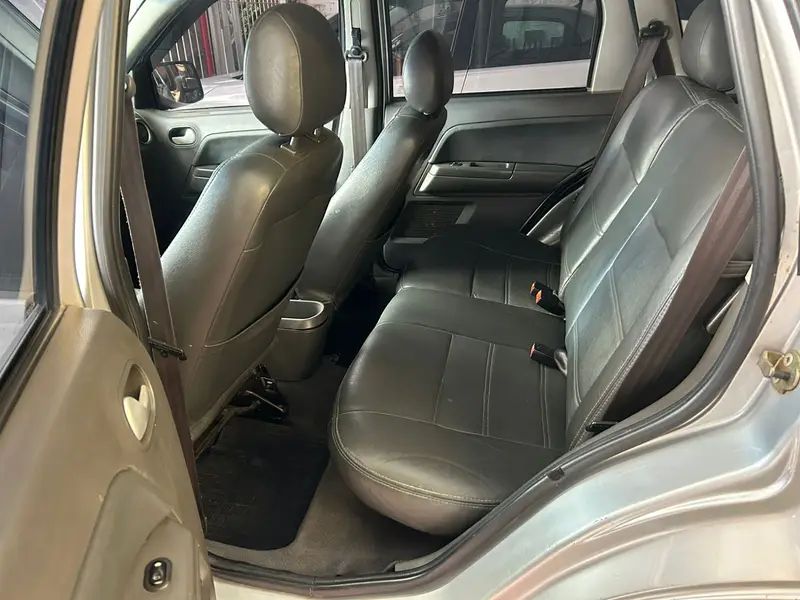 EcoSport XLT 2.0/ 2.0 Flex 16V 5p Mec. — foto 9