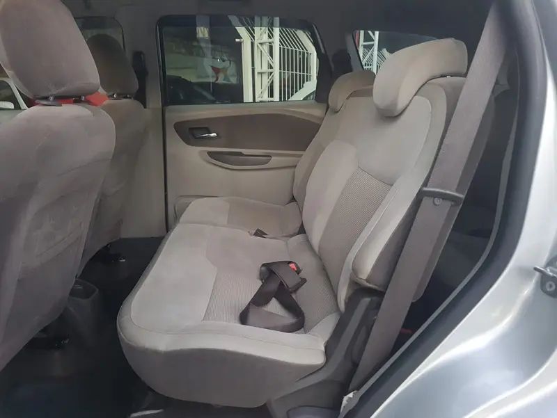 SPIN LTZ 1.8 8V Econo.Flex 5p Aut. — foto 11