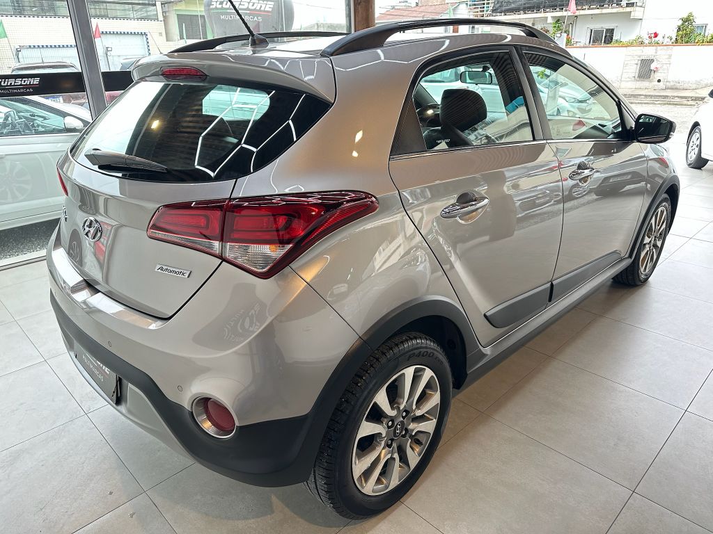 HB20X Premium 1.6 Flex 16V Aut. — foto 4