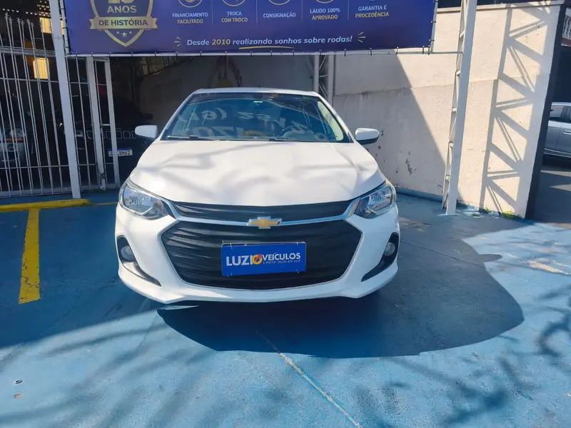 ONIX SEDAN Plus 1.0 12V TB Flex Aut. — foto 2
