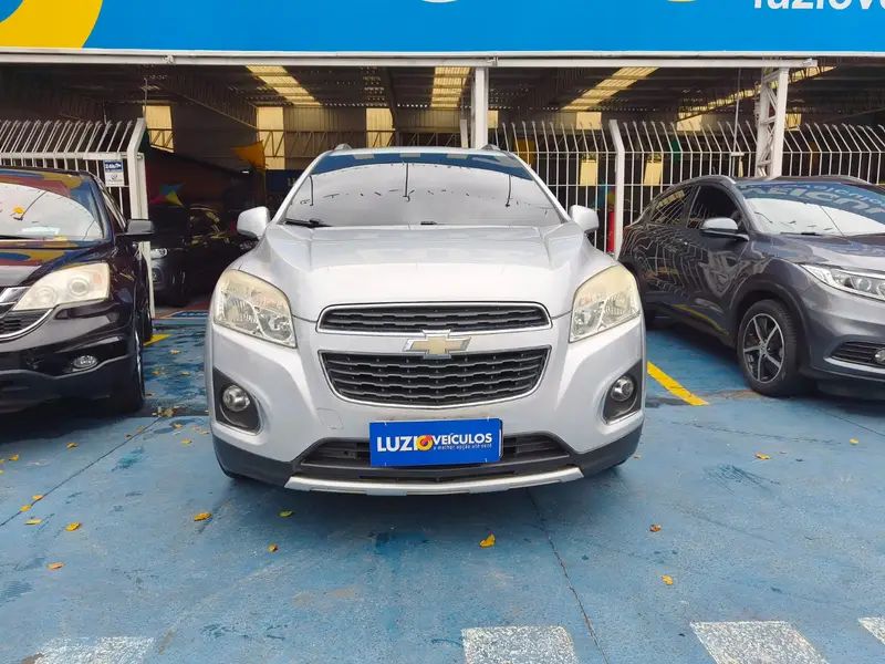 TRACKER LTZ 1.8 16V Flex 4x2 Aut. — foto 2