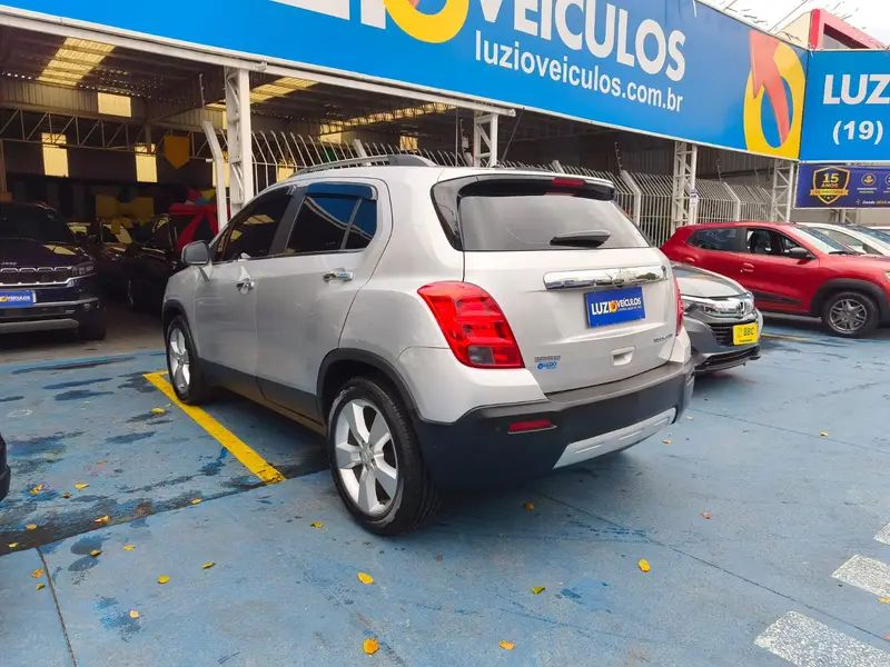 TRACKER LTZ 1.8 16V Flex 4x2 Aut. — foto 4