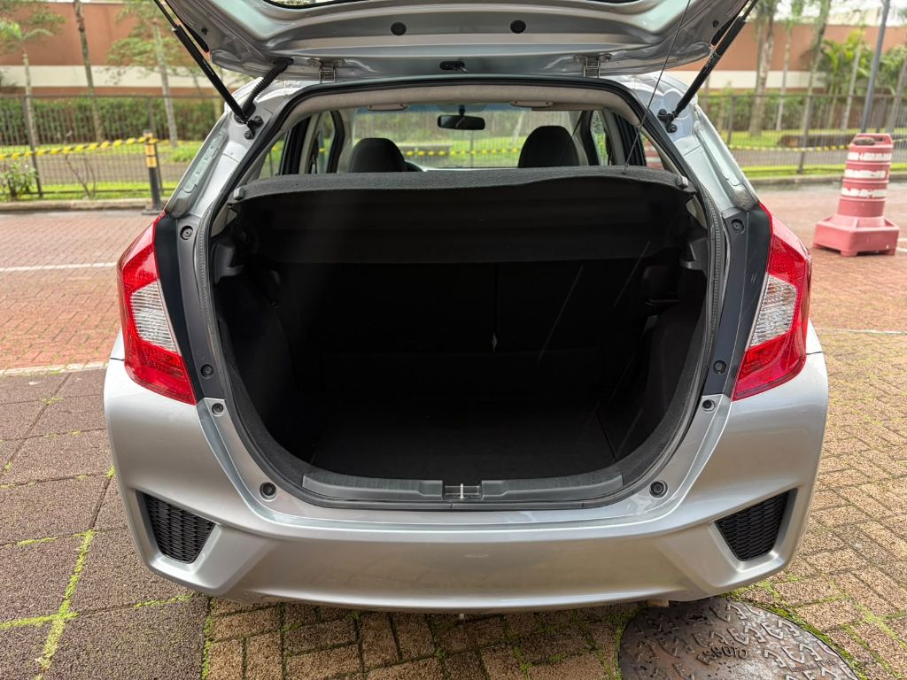 Fit LX 1.5 Flexone 16V 5p Aut. — foto 13