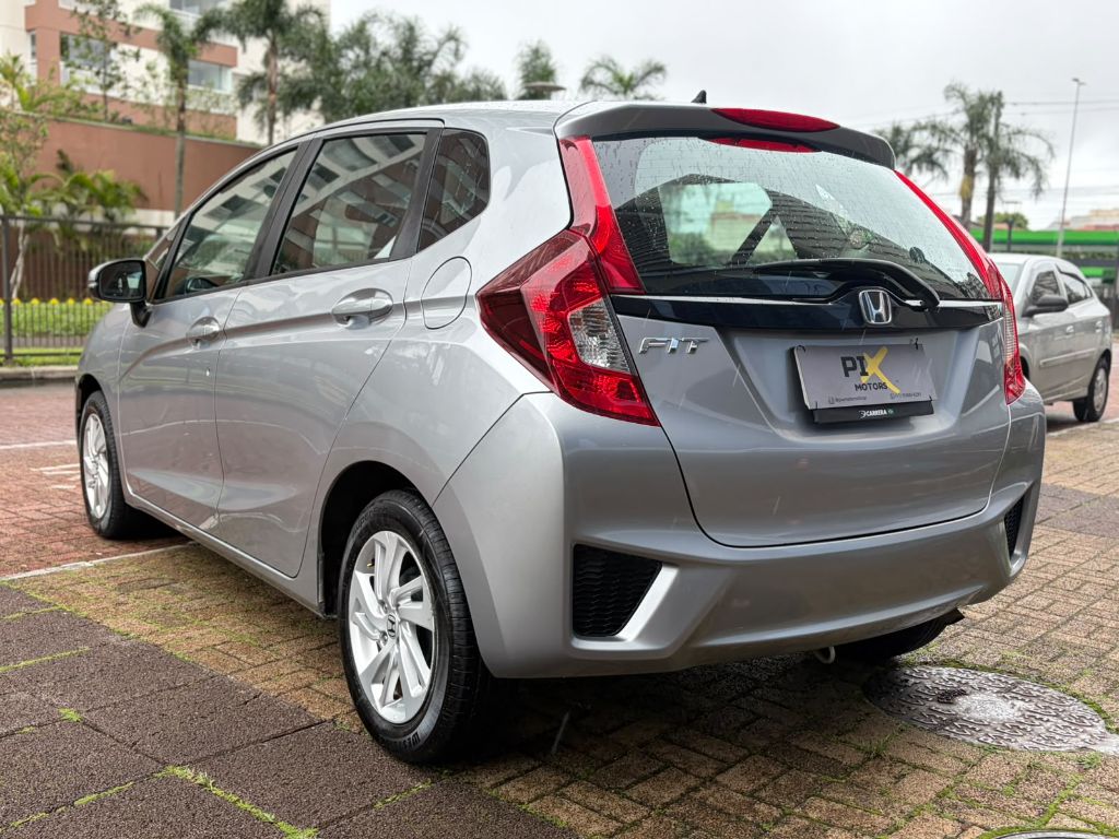 Fit LX 1.5 Flexone 16V 5p Aut. — foto 17