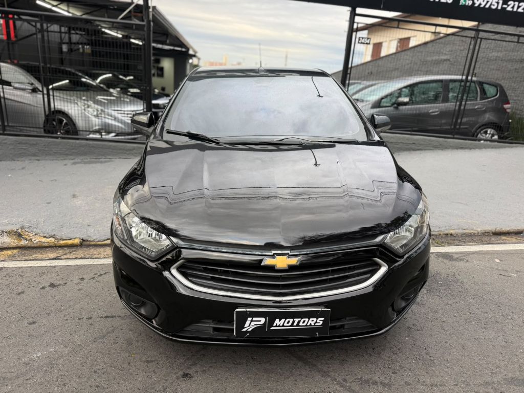 ONIX HATCH LT 1.0 8V FlexPower 5p Mec. — foto 2