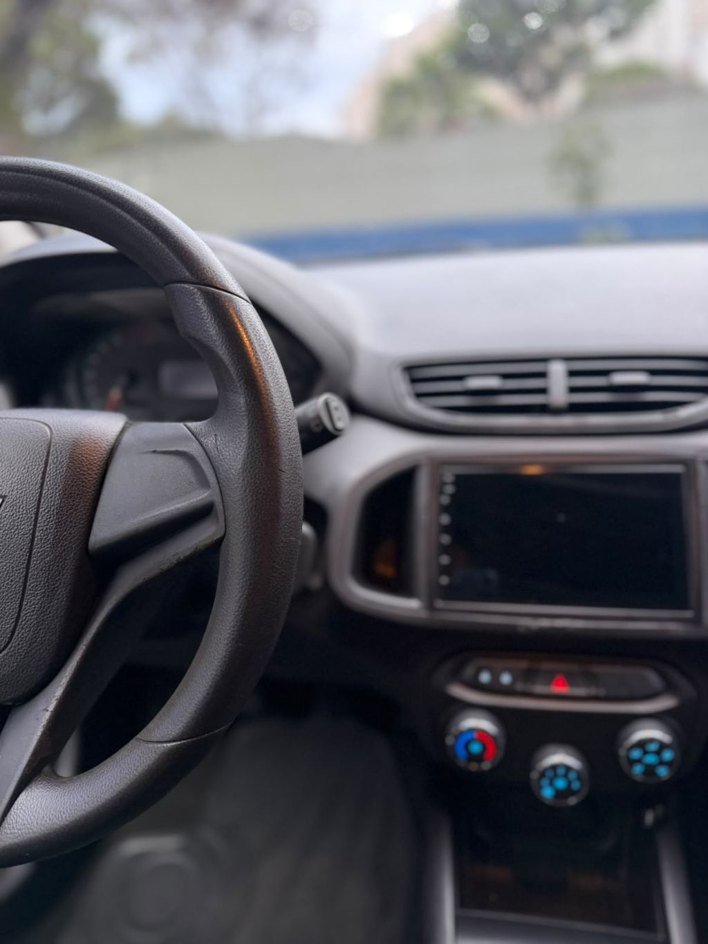 ONIX HATCH LT 1.0 8V FlexPower 5p Mec. — foto 7