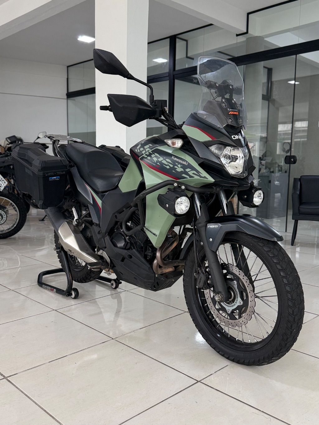Versys-X 300 TOURER — foto 1