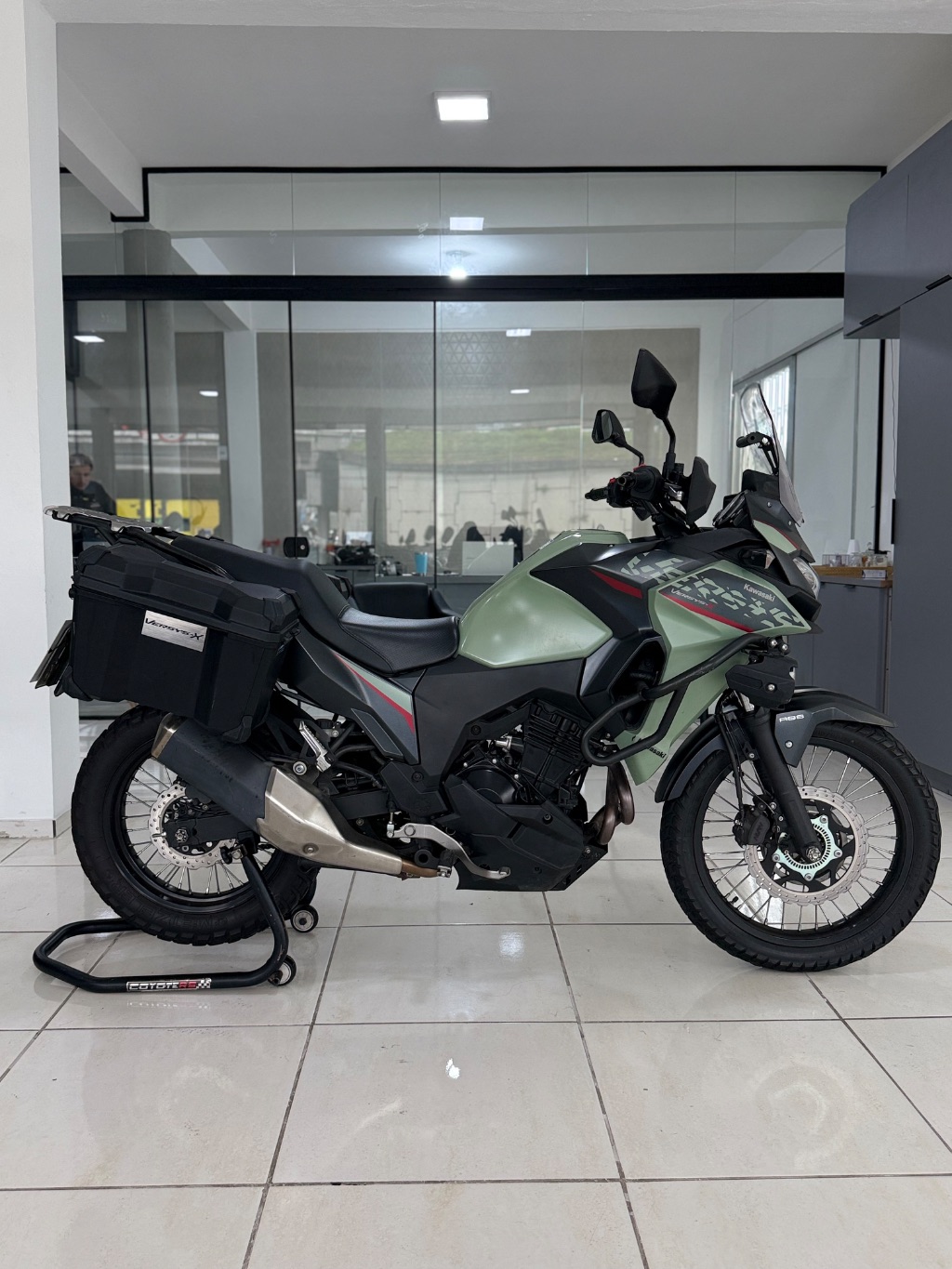 Versys-X 300 TOURER — foto 4
