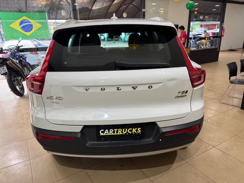 XC 40 T-5 MOMENTUM 2.0 252cv AWD — foto 6