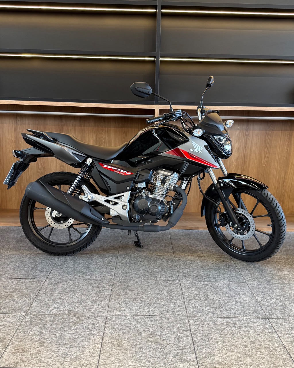 CG 160 TITAN — foto 1