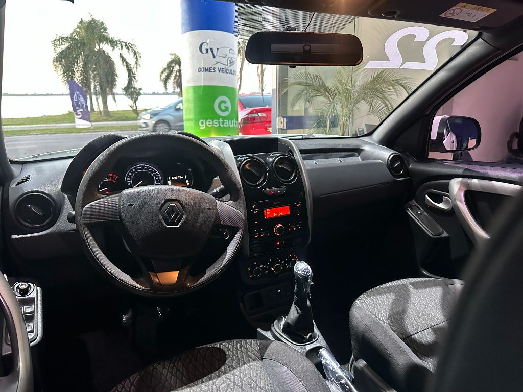 DUSTER OROCH Expression 1.6 Flex 16V Mec — foto 7