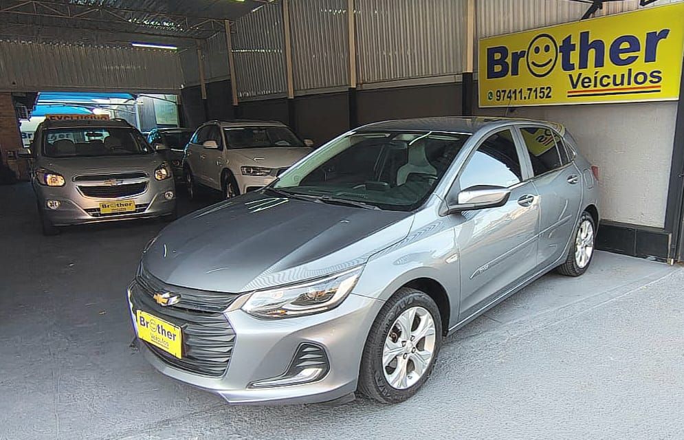 ONIX HATCH PREM. 1.0 12V TB Flex 5p Aut. — foto 2