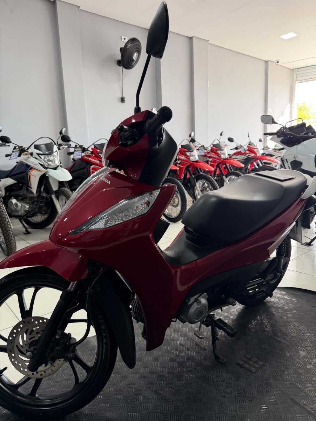 BIZ 125 EX/ 125 EX FLEX — foto 4