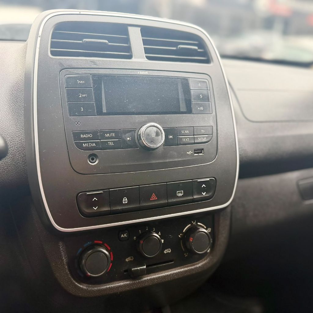 KWID Zen 1.0 Flex 12V 5p Mec. — foto 13