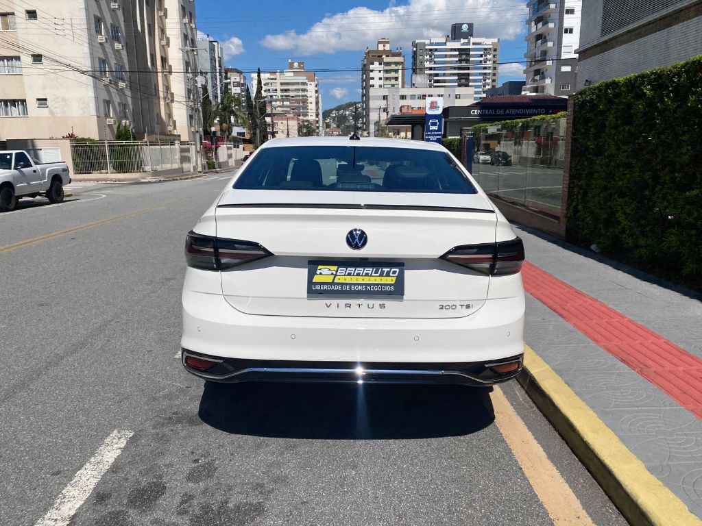 VIRTUS Highline 200 TSI 1.0 Flex 12V Aut — foto 5